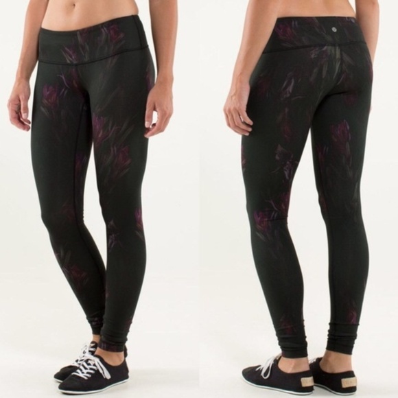 lululemon athletica Pants - Lululemon - Wunder Under Midnight Iris Leggings